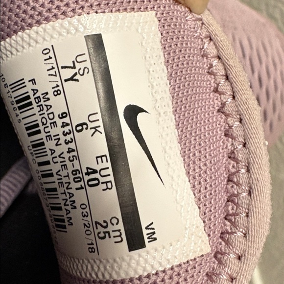 Nike Women's Pink Air Max Sneakers - Picture 6 of 10